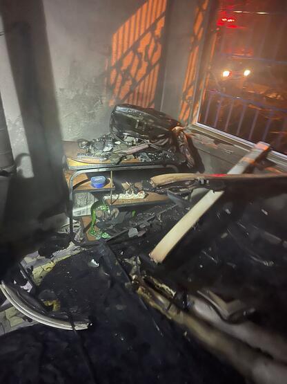 101 yaşındaki kadın, yalnız yaşadığı evinde çıkan yangında öldü - 3