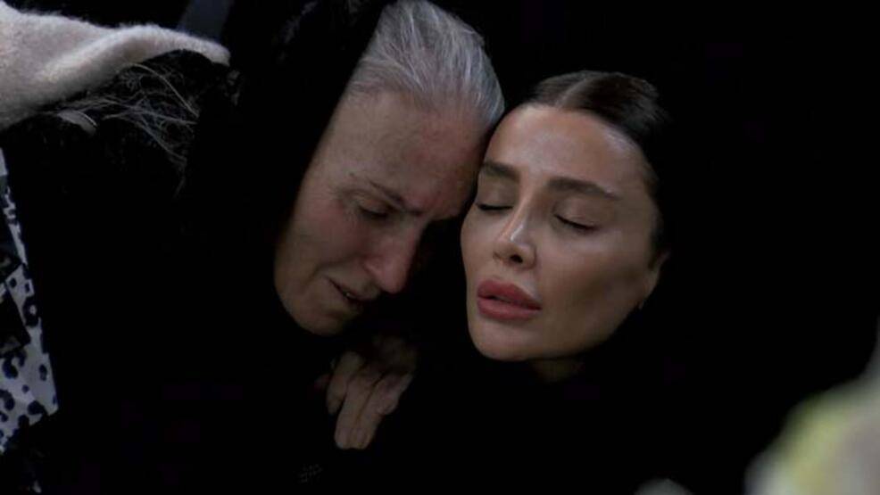 Özge Ulusoy'un babası Haydar Ulusoy son yolculuğuna uğurlandı - 5