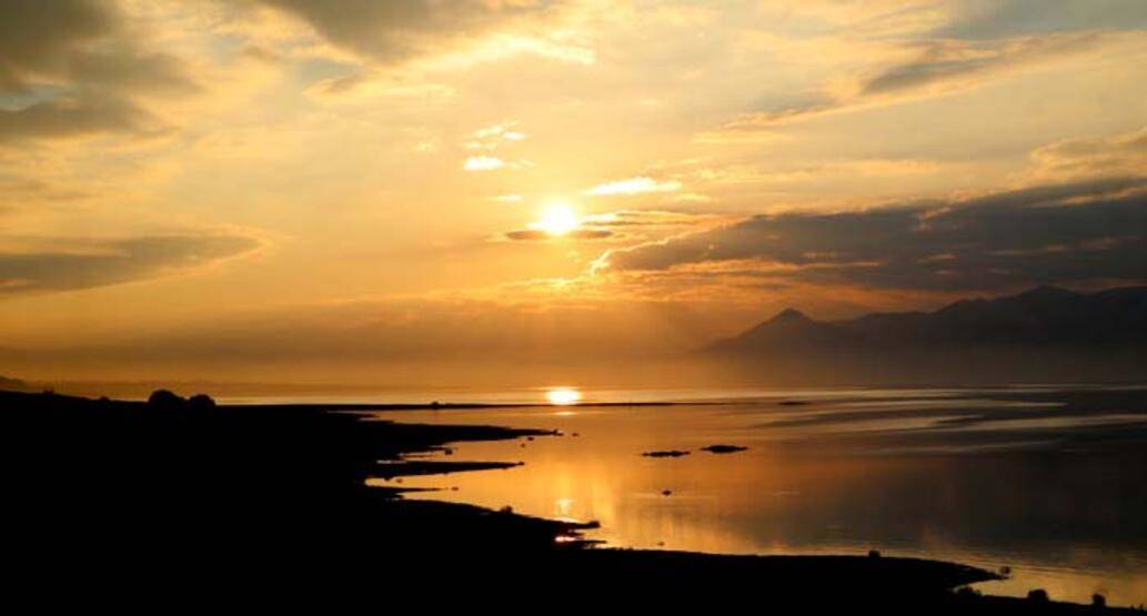 Burdur Gölü'nde 'gün batımı' güzelliği - 1