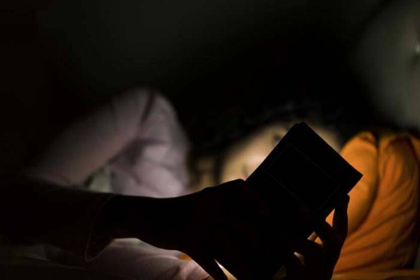 Uzmanı uyardı: Ekranlardan yayılan mavi ışık melatonin hormonunu baskılıyor - 3