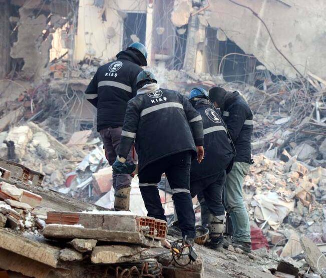 Deprem sonrası gelişen crush sendromuna dikkat! En önemli etkisi akut böbrek yetmezliği... Crush sendromunda ilk yardım nasıl yapılır? - 4