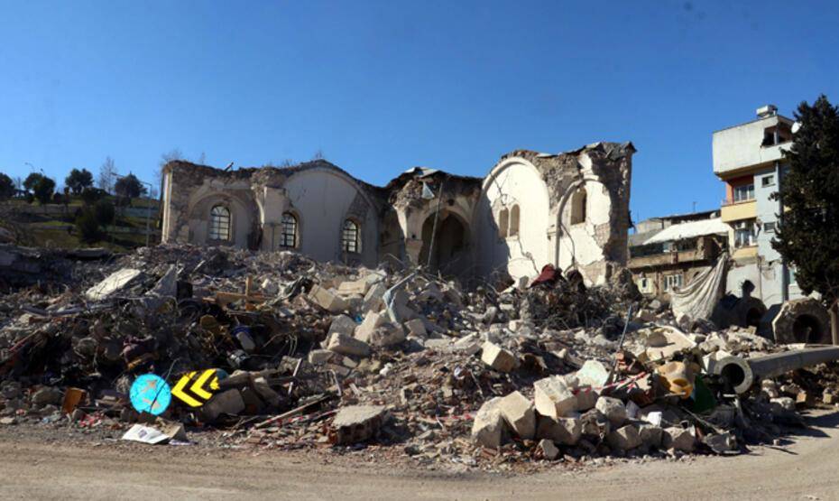Tarihi Ulu Cami, depreme dayanamadı - 3