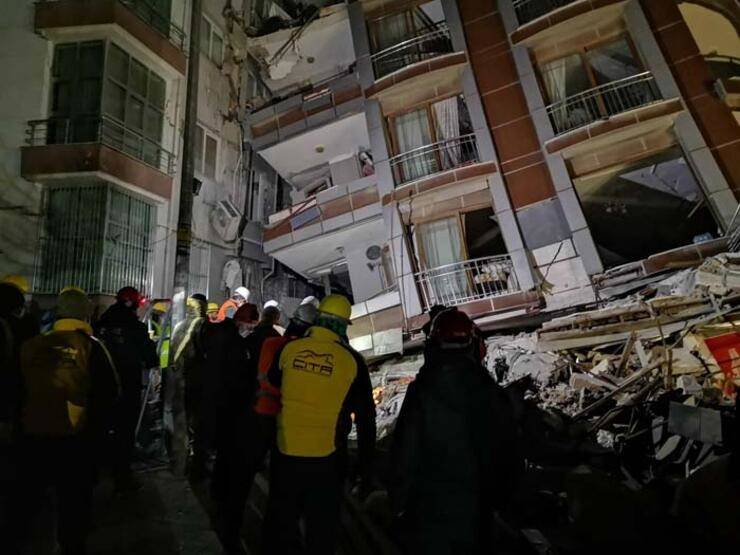 Deprem sonrası 3 farklı dönemde enfeksiyon riski! Bu faktörler göz ardı edilmemeli - 4