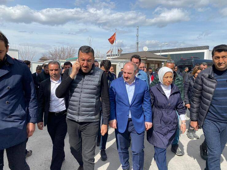 Bakan Varank, Malatya'da sanayi sitesi esnafıyla bir araya geldi - 4