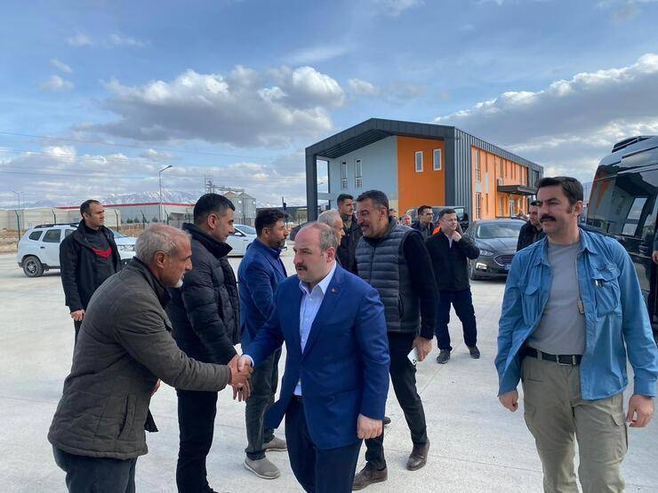 Bakan Varank, Malatya'da sanayi sitesi esnafıyla bir araya geldi - 10
