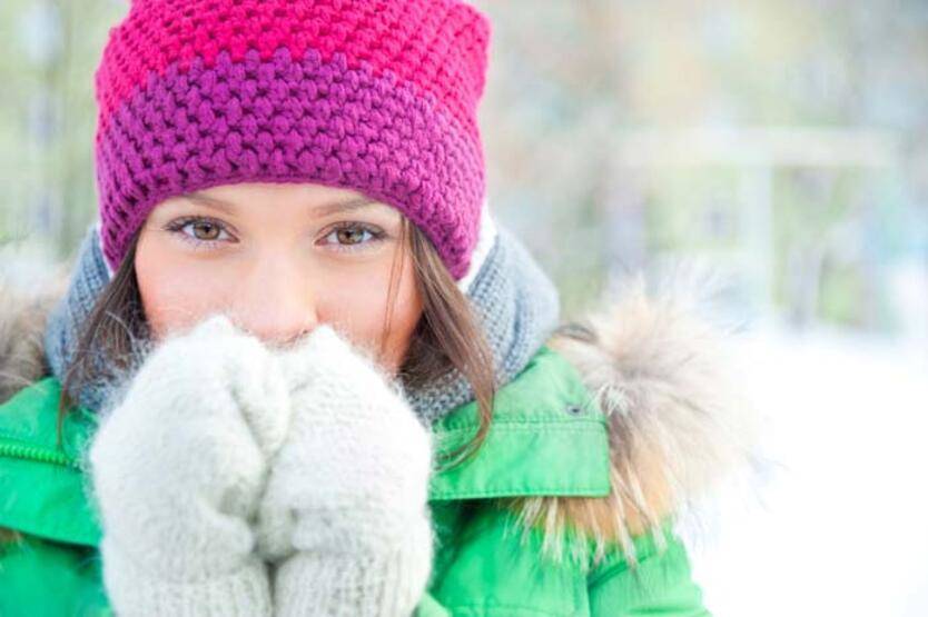Cildi kurutuyor! Soğuk havalarda asla bunu yapmayın! Cilt sağlığı için 5 etkili öneri - 1