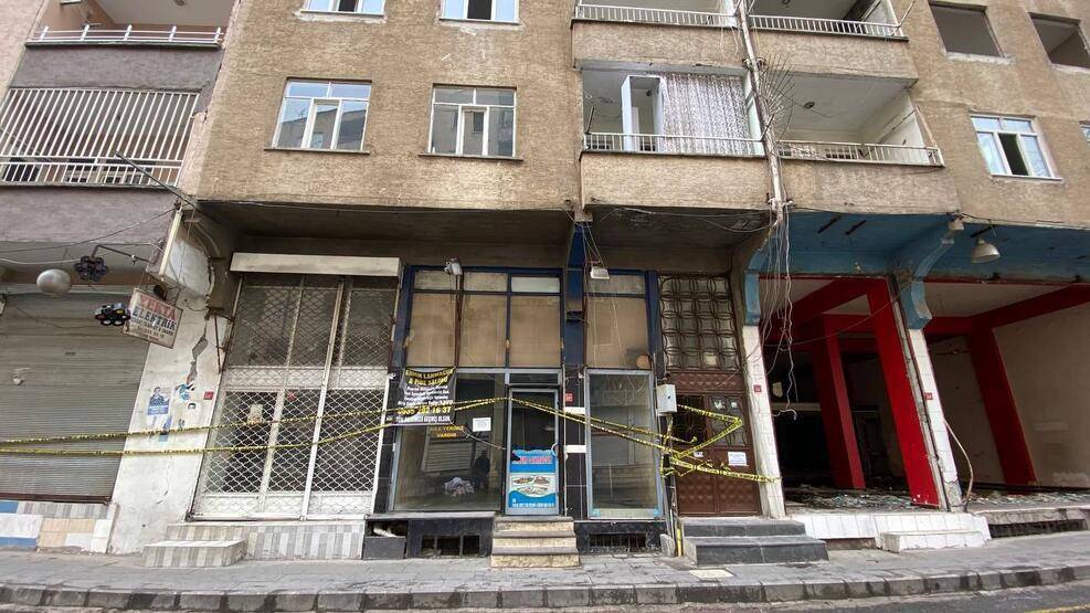 Uzman isim o noktayı uyardı: Küçük bir artçıda yıkılma durumu söz konusu - 4