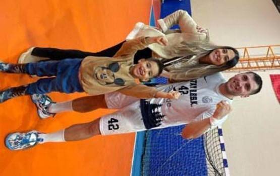 Rönesans Rezidans'ın enkazından çıkmayan anne-kızın yakınları: Sanki yer yarıldı, içine girdiler - 5