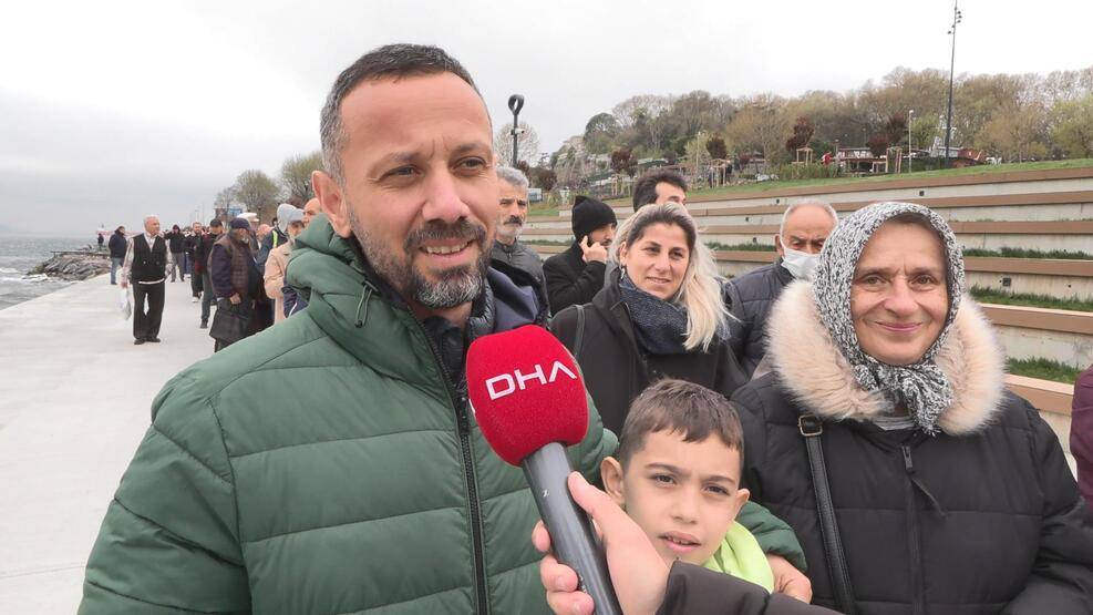 TCG Anadolu'ya 2. günde ziyaretçi akını: Metrelerce uzunlukta kuyruk oluştu - 4