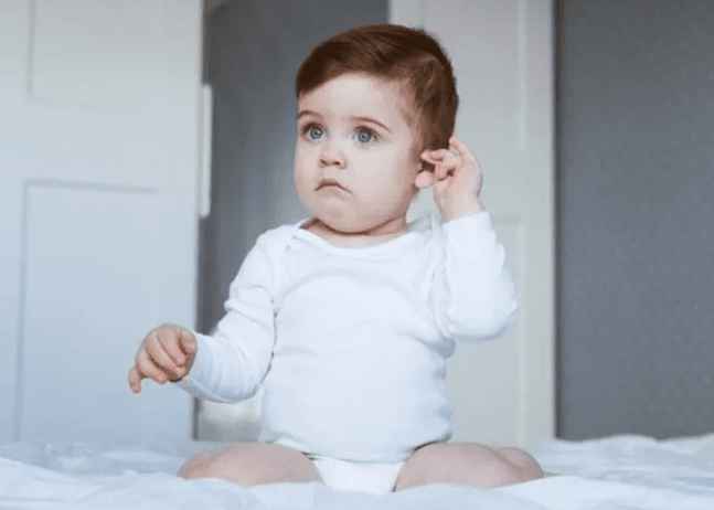 Çocuğunuz yüksek sesle televizyon izliyorsa işitme kaybı olabilir! Çocuklarda işitme kaybı belirtileri - 5