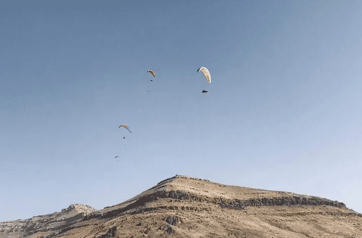 Derik’te Şehit Kaymakam Safitürk anısına düzenlenen yamaç paraşütü şampiyonası sona erdi - 13