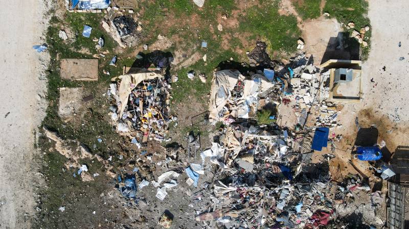 Rus savaş uçağı İdlib'de çadır kampı vurdu: 5 sivil öldü - 5