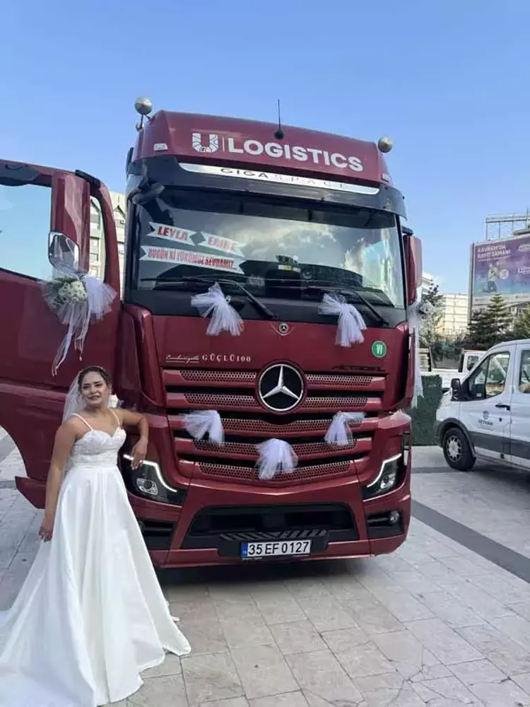 Adana’da TIR şoförü çiftin sıra dışı düğün turu - 4