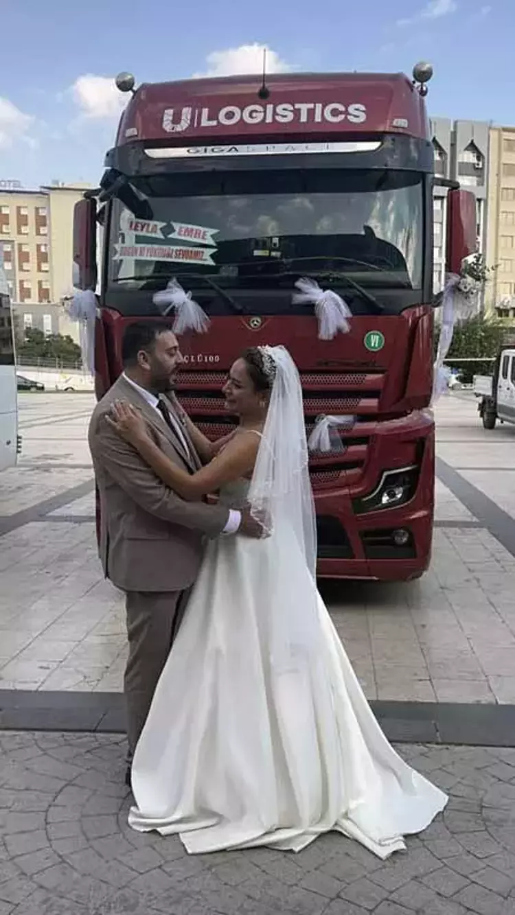 Adana’da TIR şoförü çiftin sıra dışı düğün turu - 1