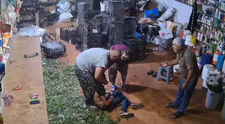 Antalya'da şiddet olayı: Çiçekçi, saldırıda komaya girdi - 6