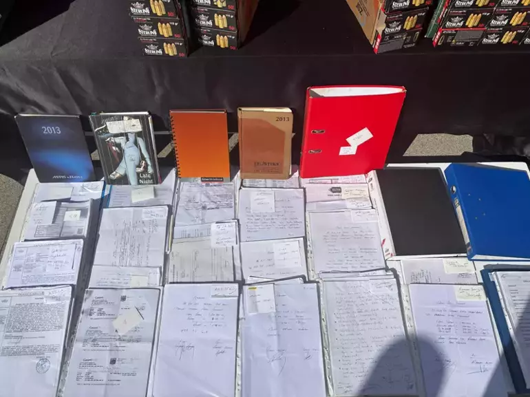 İstanbul merkezli operasyon: Silah zoruyla 100 Milyon liralık tefecilik vurgunu - 1