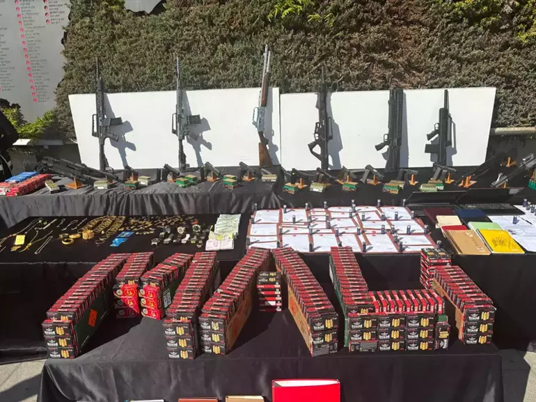 İstanbul merkezli operasyon: Silah zoruyla 100 Milyon liralık tefecilik vurgunu - 2