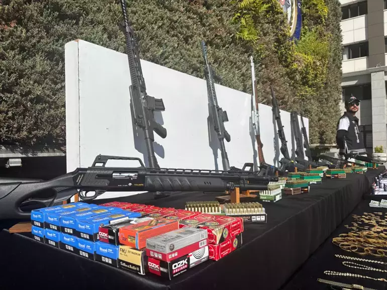 İstanbul merkezli 4 İlde büyük operasyon: Tefecilik çetesine darbe - 3