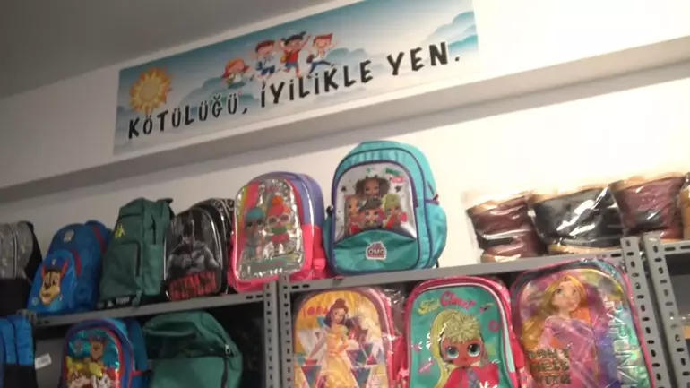 Avcılar'da iyilik sınıfı ile ihtiyaç sahibi öğrencilere umut olunuyor - 3