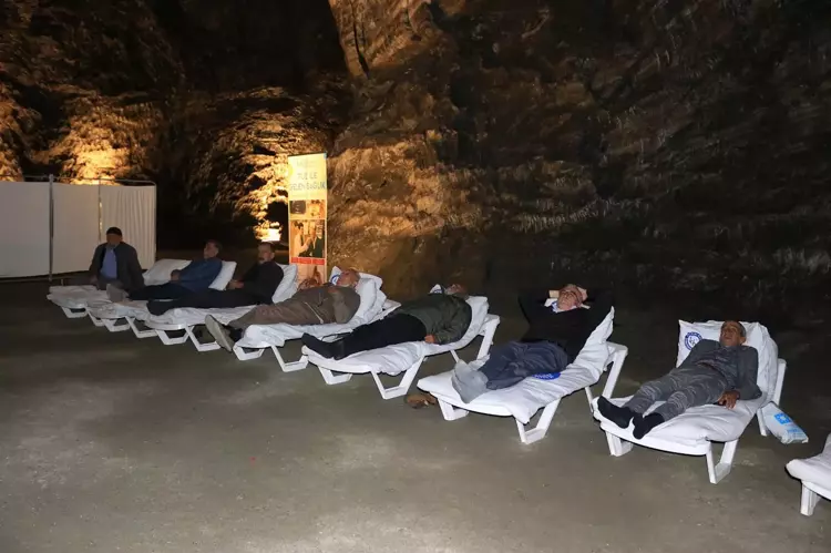 Çankırı da tuz mağarasının KOAH üzerindeki etkisi bilimsel olarak kanıtlandı - 1