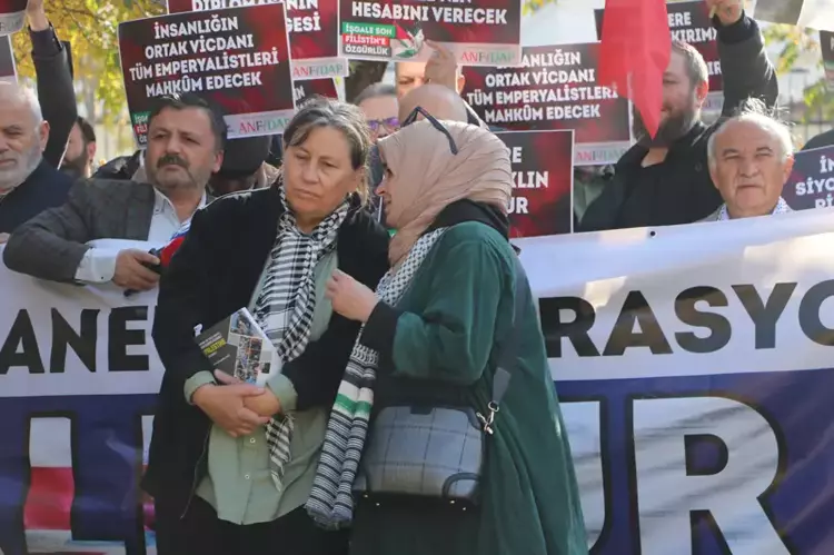 Ankara da protesto: 'Balfour deklarasyonu diplomatik utanç!' - 4