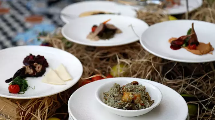 36 farklı tarifle keçiboynuzu mutfağı fethetti - 1