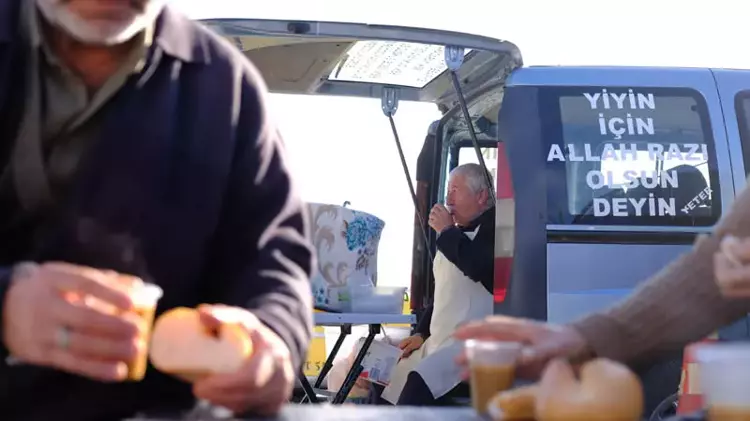 Konya'nın gönlü zengin adamı: 7 yıldır hayır için dağıtıyor - 3
