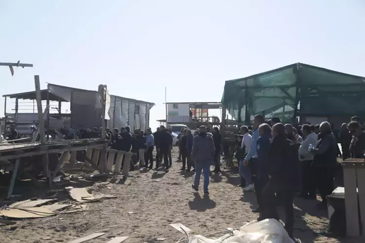 Antalya'nın Kumköy sahilinde yıkım kararı yine ertelendi - 3