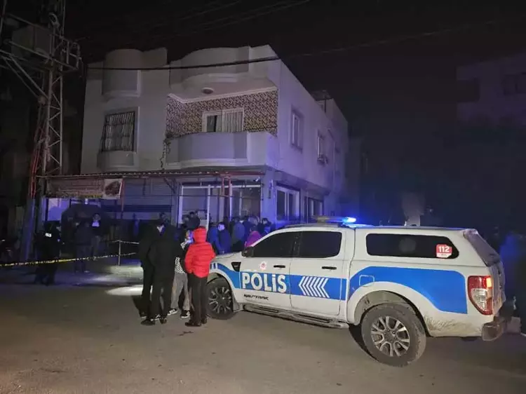 Adana'da tabancalı saldırı: 4 kişi yaralı - 5