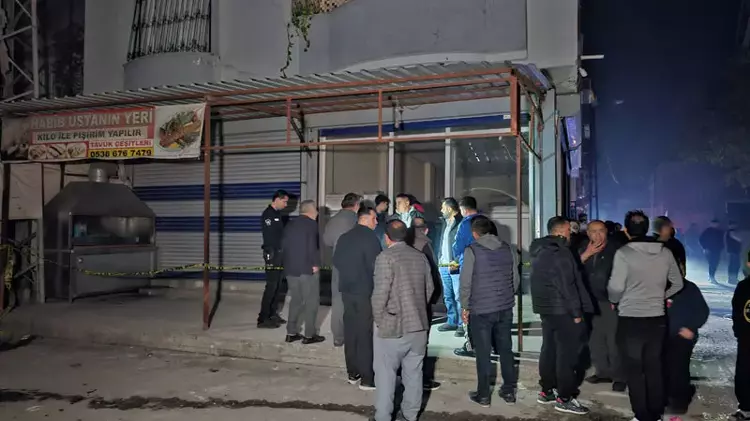 Adana'da tabancalı saldırı: 4 kişi yaralı - 3