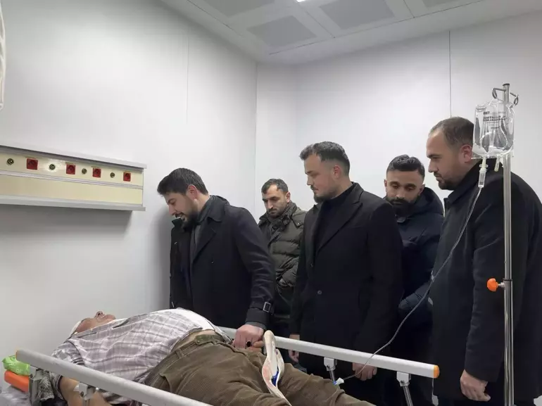 Trabzon'da minibüsün dereye yuvarlanması: 1 ölü, 1 yaralı - 1