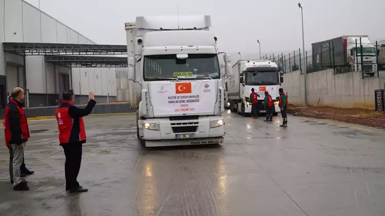 Türkiye'den Suriye'ye dev yardım kolisi sevkiyatı - 2