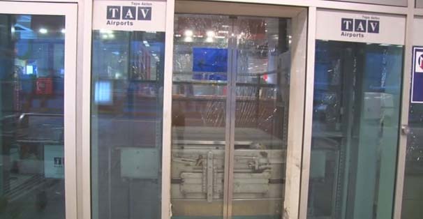 Patlamanın şiddeti gün ağarınca ortaya çıktı - 917