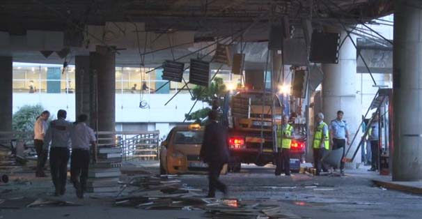 Patlamanın şiddeti gün ağarınca ortaya çıktı - 693