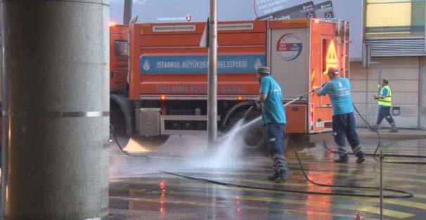 Patlamanın şiddeti gün ağarınca ortaya çıktı - 733