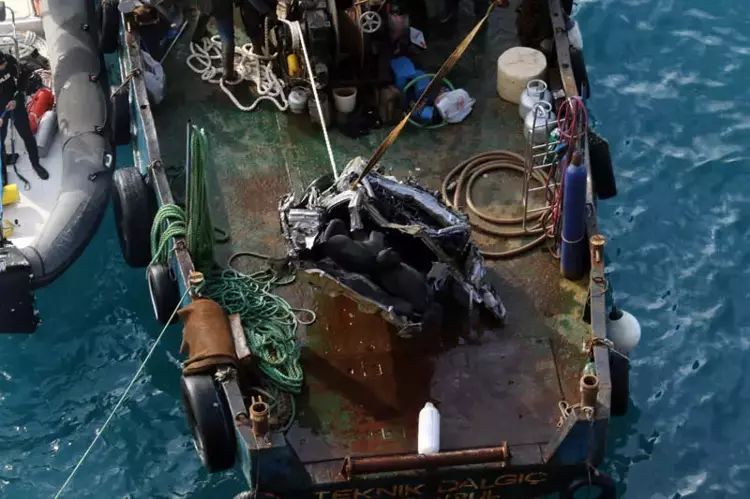 Denize düşen araç 2 gün sonra bulundu, ama içinde kimse yoktu - 2