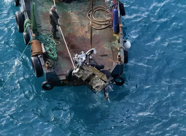 Denize düşen araç 2 gün sonra bulundu, ama içinde kimse yoktu - 1