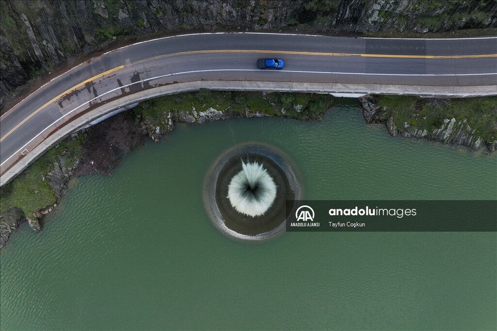 'Glory Hole' ve su tahliyesi: Monticello Barajı Kaliforniya'nın geleceği için ne anlama geliyor? - 5