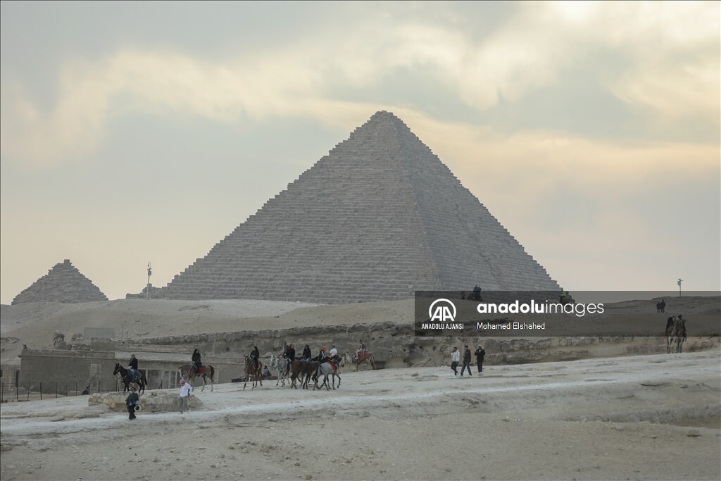 Mısır'ın simgesi Giza Piramitleri: 4.500 yıl sonra hâlâ etkileyici - 3