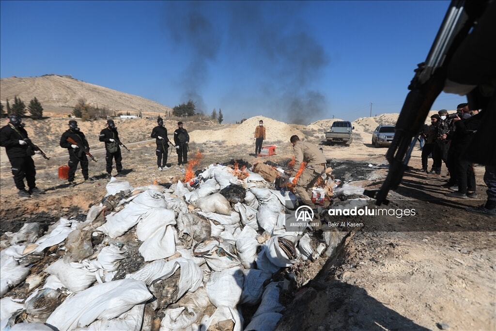 Şam'da uyuşturucu operasyonu! 1 Ton uyuşturucu imha edildi - 5