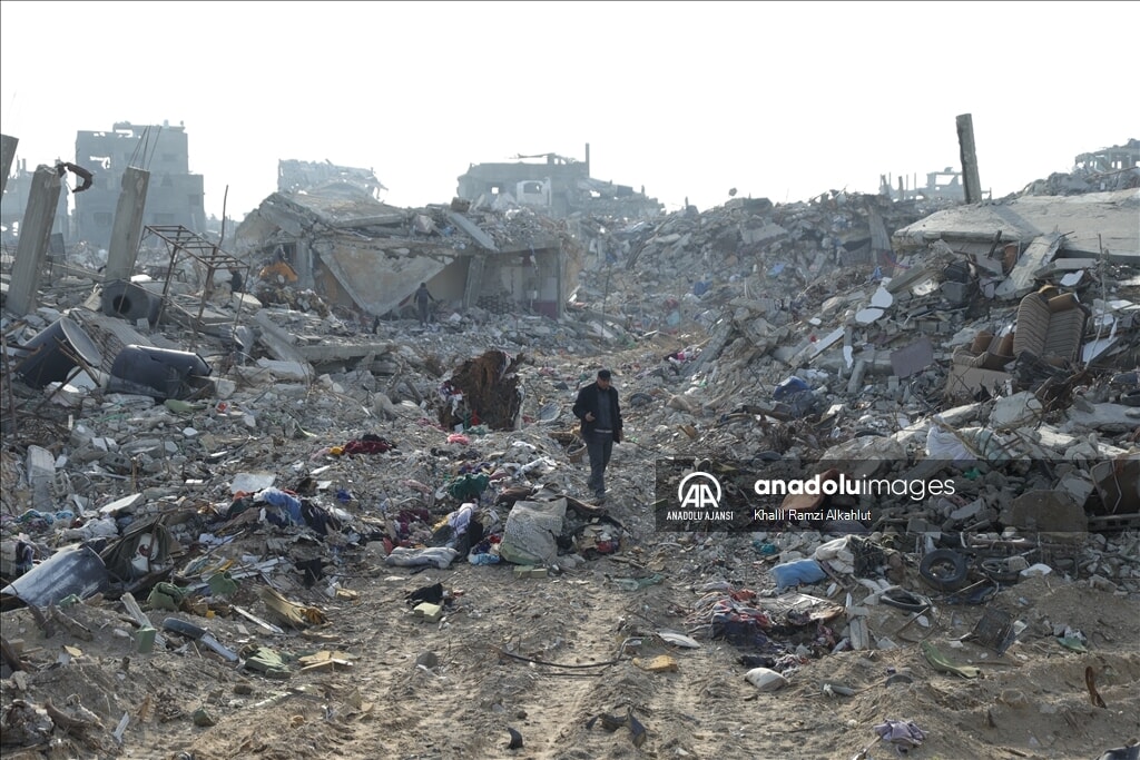 Gazze'nin kuzeyindeki Beyt Lahya'ya Filistinlilerin evlerine dönüşü sürüyor. - 2