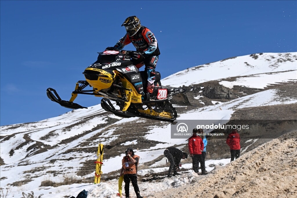 Erciyes Kayak Merkezi'nde dev motosiklet mücadelesi - 4