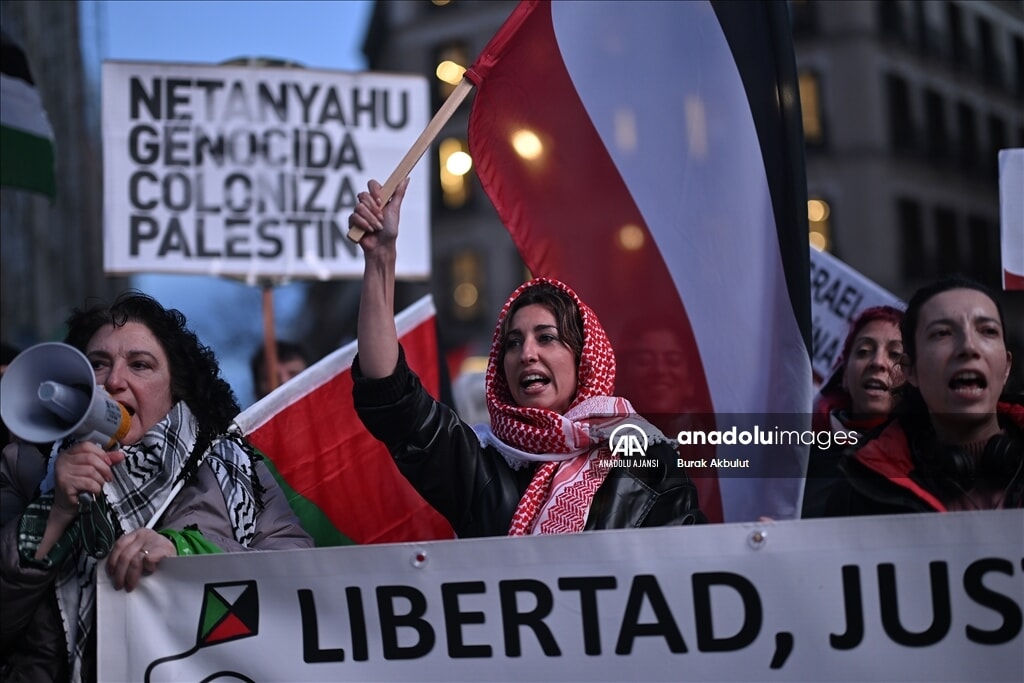 Madrid'de İsrail karşıtı protesto: Gazze'ye saldırılar kınandı - 1