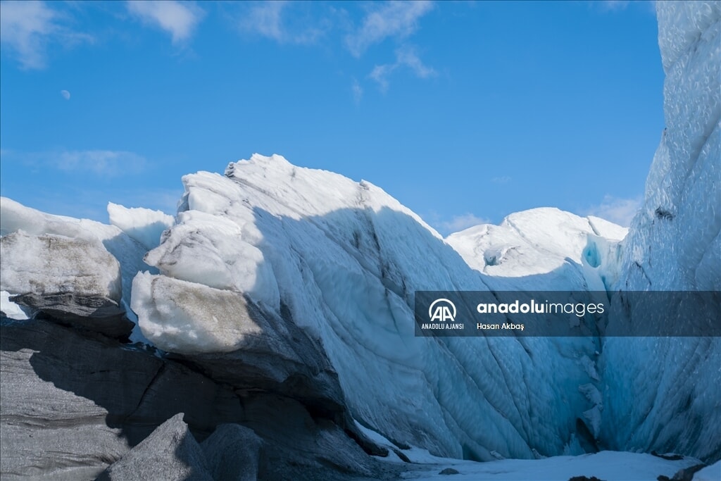Türk foto muhabiri Matanuska Buzulu'nda doğanın şifrelerini yakaladı - 3