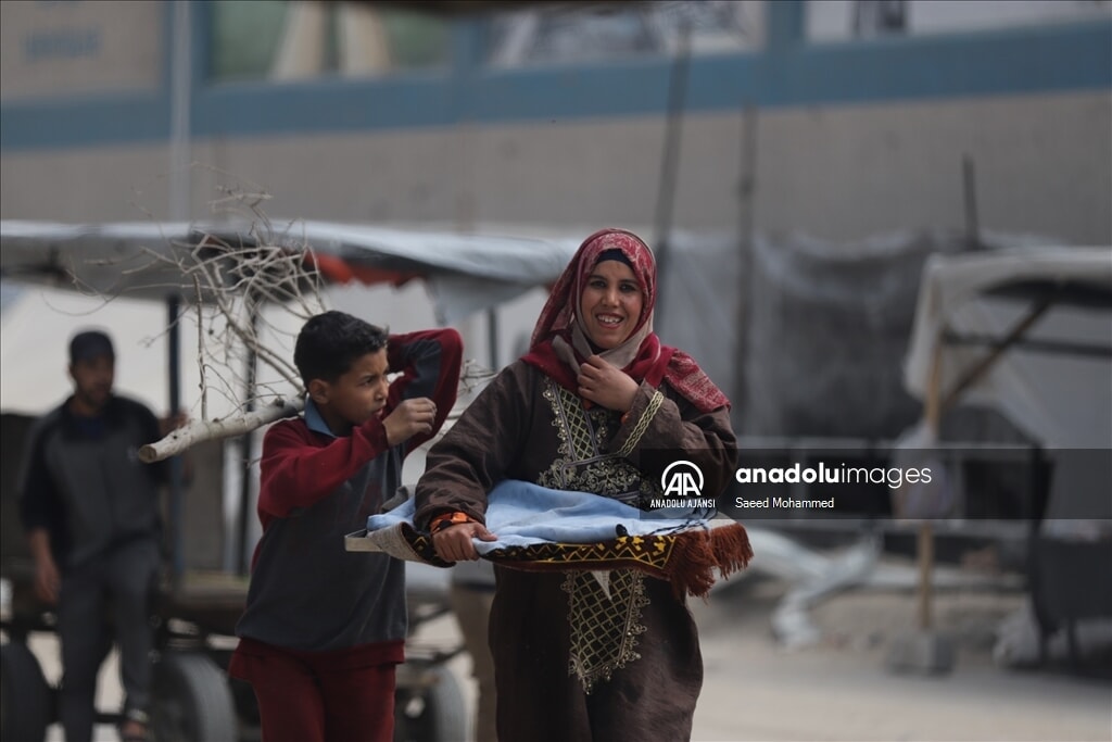 Gazze'de abluka kıskacında yaşam: Ateşin çevresinde hayat - 2