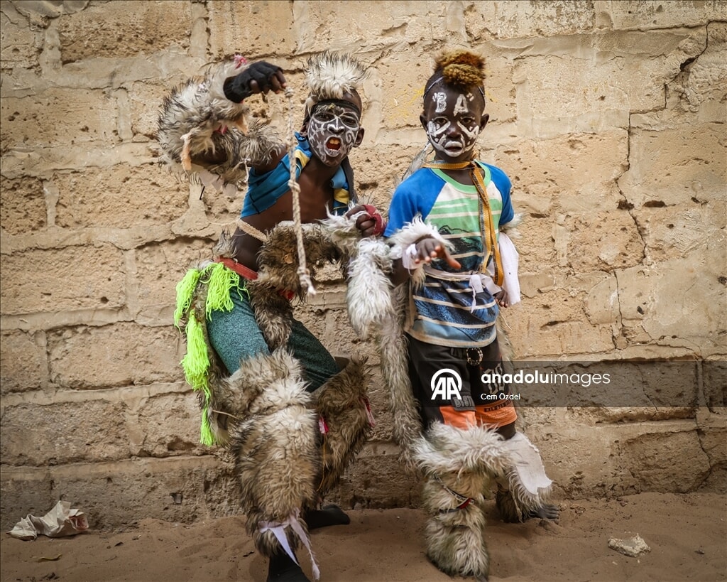 Afrika'nın kalbinde kültürel patlama: Dakar'da 'simb' rüzgarı - 1