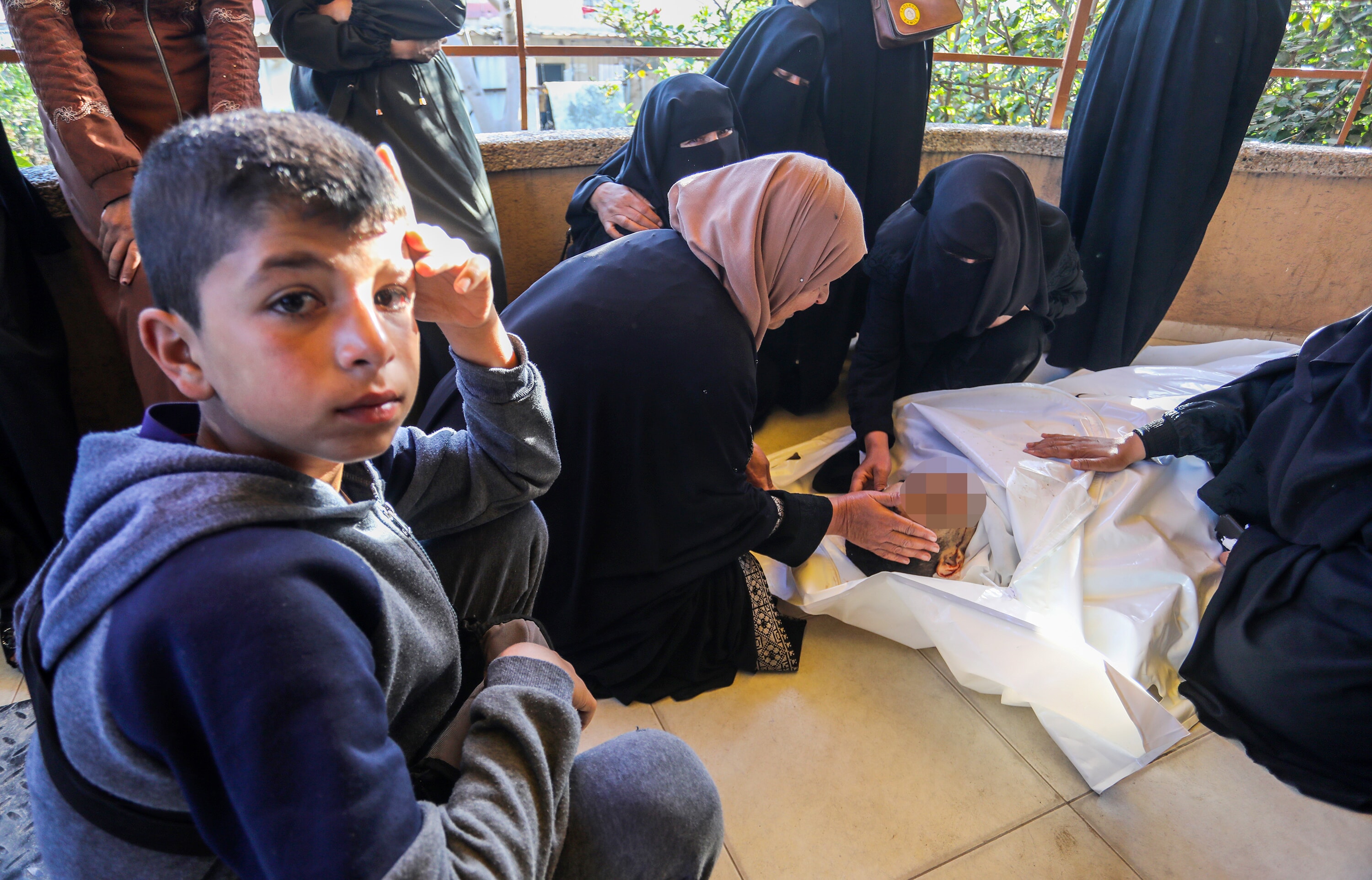 İsrail'den Gazze'de çadırlara saldırı: Han Yunus'ta siviller öldü - 1