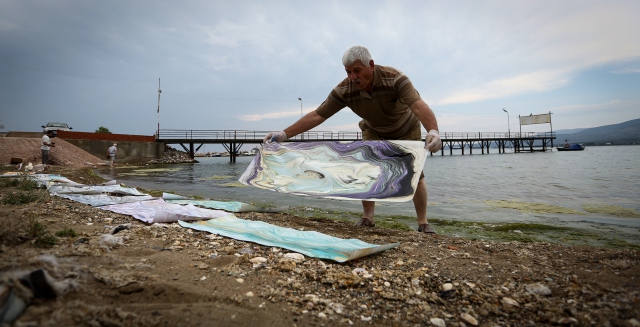 'Ebru'yu denize taşıdı - 532