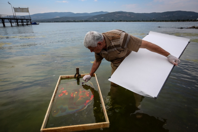 'Ebru'yu denize taşıdı - 632