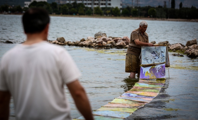 'Ebru'yu denize taşıdı - 531